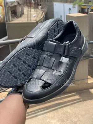 Casual Clark’s Shoes