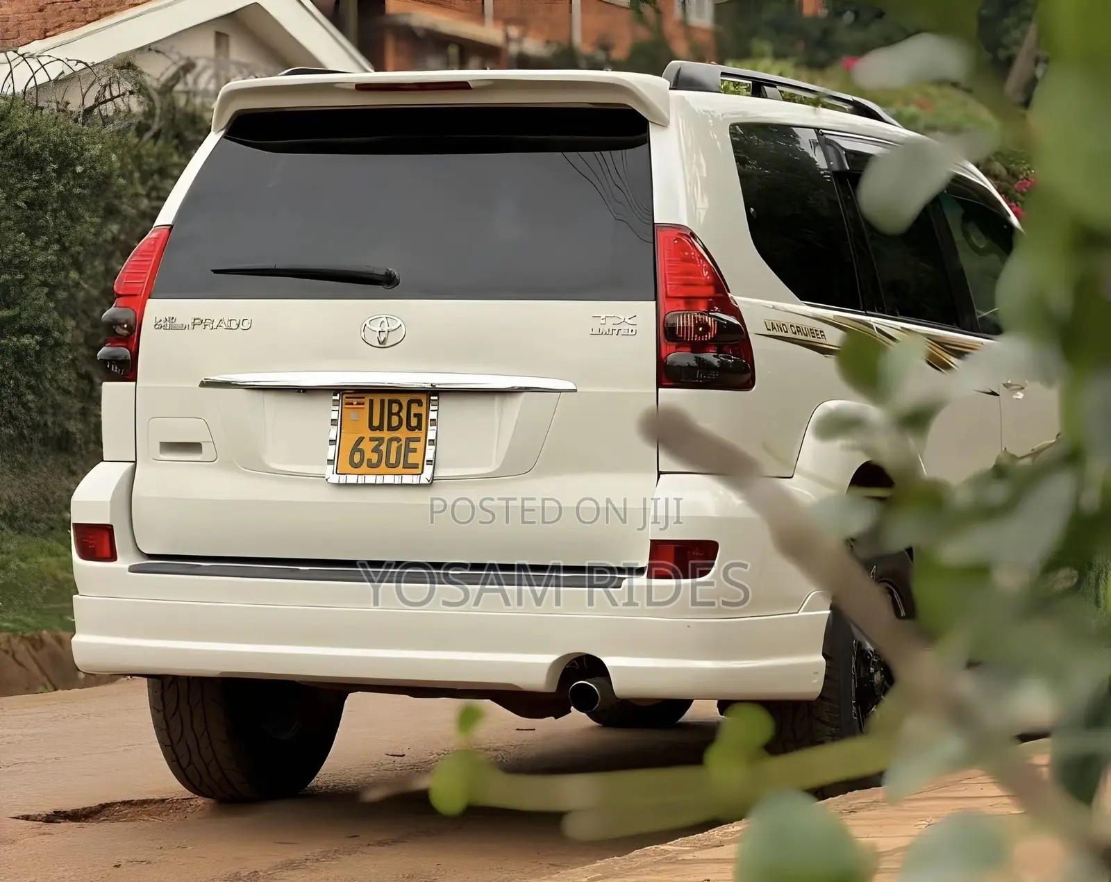 Toyota Land Cruiser Prado 2.7 i 2010 White