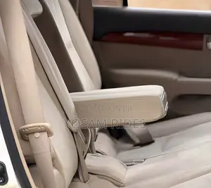Toyota Land Cruiser Prado 2.7 i 2010 White