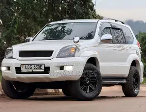 Toyota Land Cruiser Prado 2.7 i 2010 White