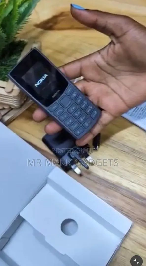 New Nokia 105 Blue