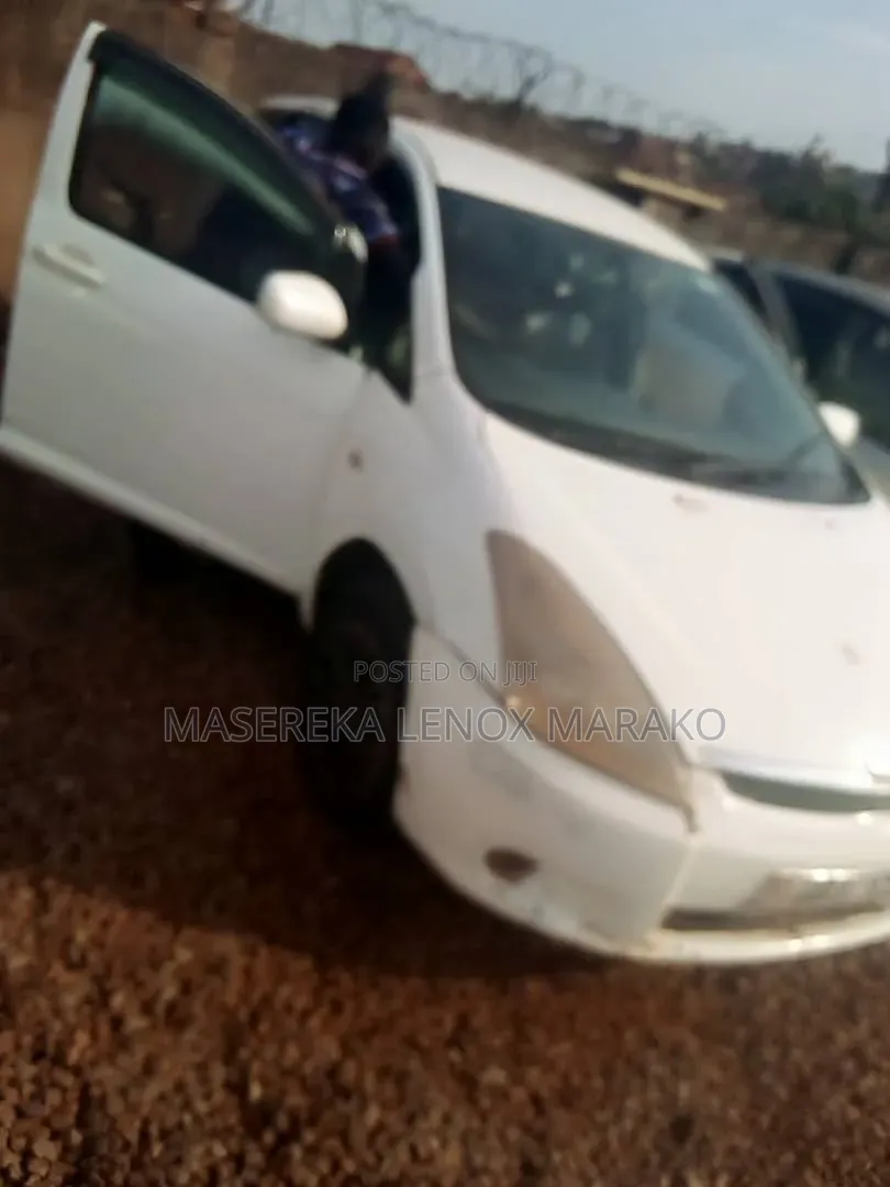 Toyota Wish 2007 White