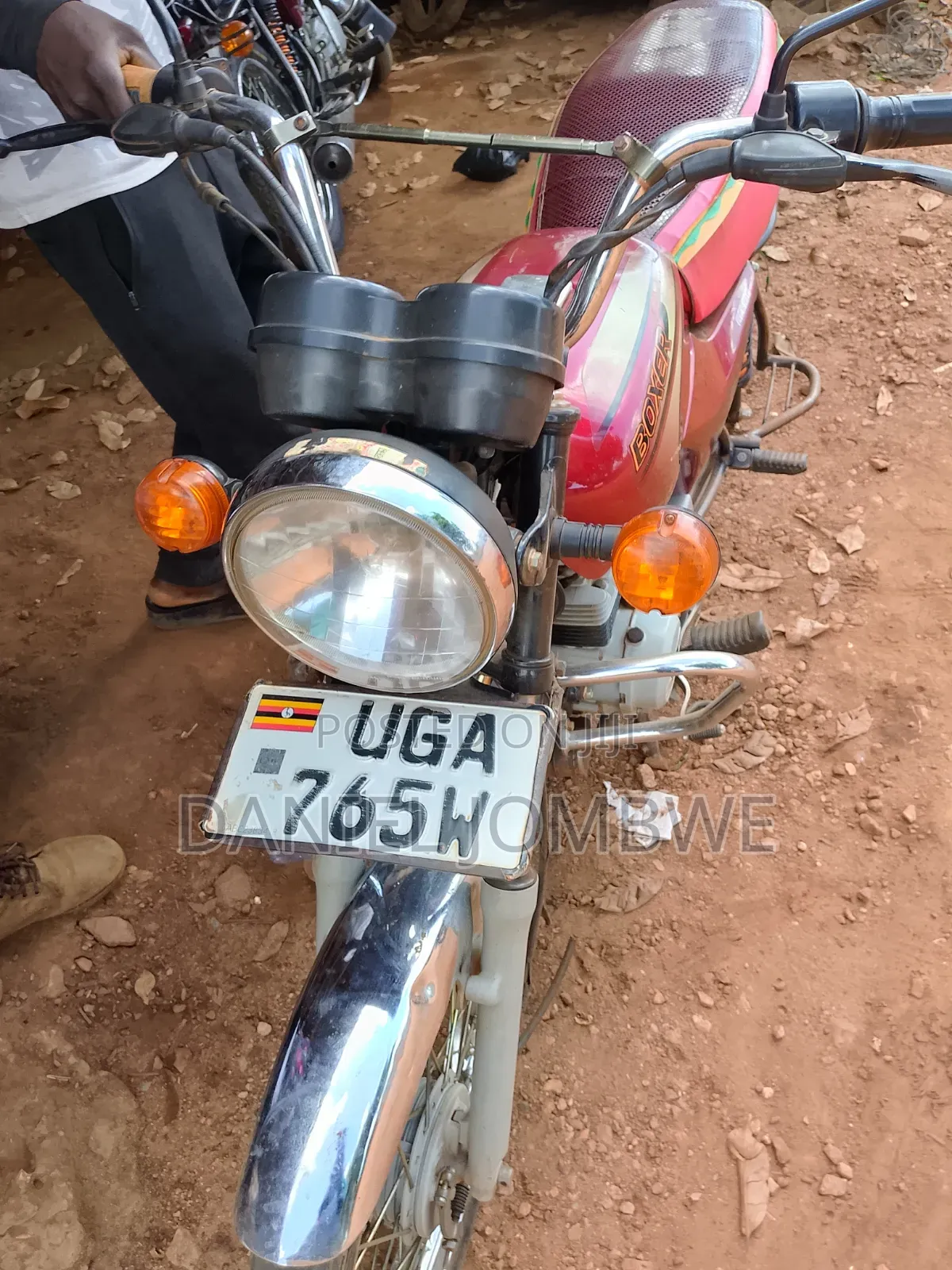 Bajaj Boxer 100 2023 Red