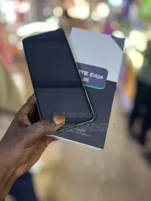 New Infinix Note Edge 256 GB Green