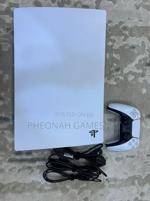 Playstation 5 Standard (Ps5 Fat) Full Package. With 2pads and Games