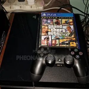 PS4 Standard Console fullSet With 12 Games of Your Choice and 2 Pads