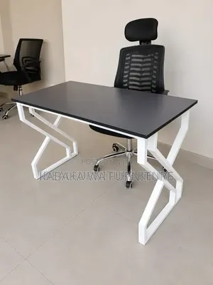 Metallic-Office-Table-Office-Table-Reading-Desk-Offices-Tables27-