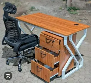 Study-Table-Office-Desk-Wooden-Office-Tables-Reading-Desk-32-