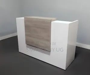 White Receptiondesk 1.4meters Wooden Reception Counter With Drawers