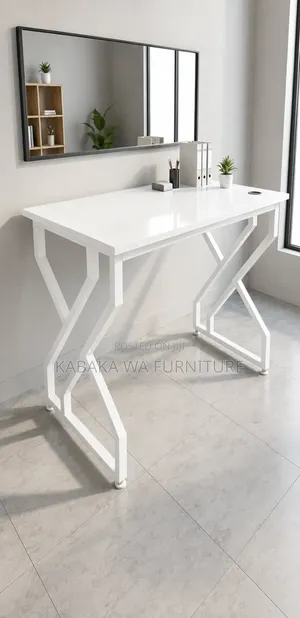 Workstation/ Television/ Chassis Office Desk /Workstation Office/