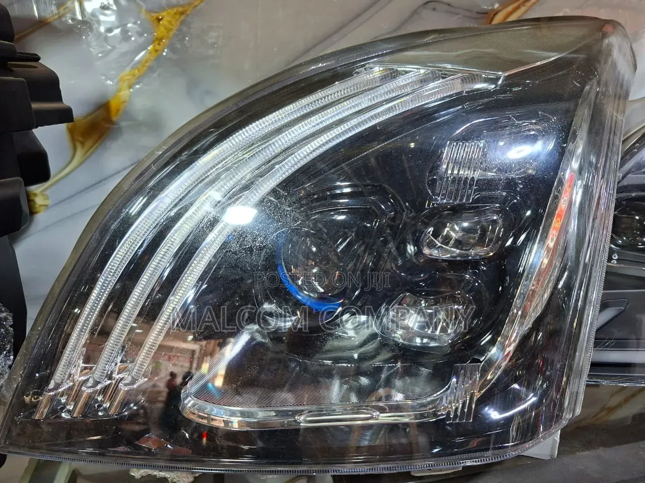 Pair of Aftermarket Headlamps for Toyota Land Cruiser Prado Ronaldo