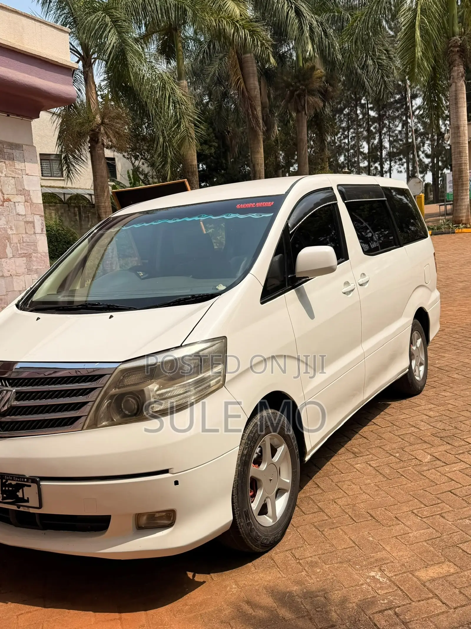 Toyota Alphard 2.4 Petrol AWD 2008 White