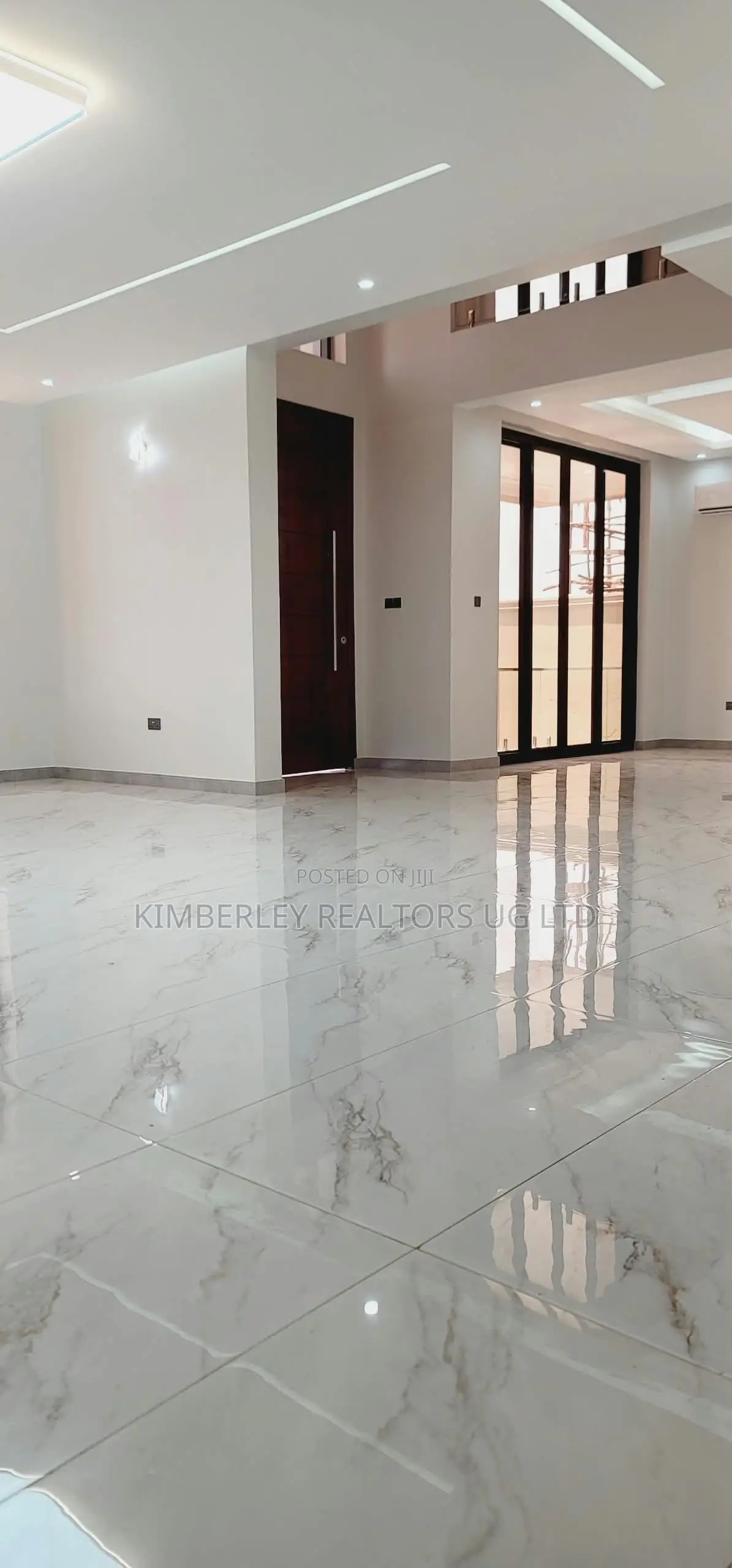 6bdrm House in Division A for sale