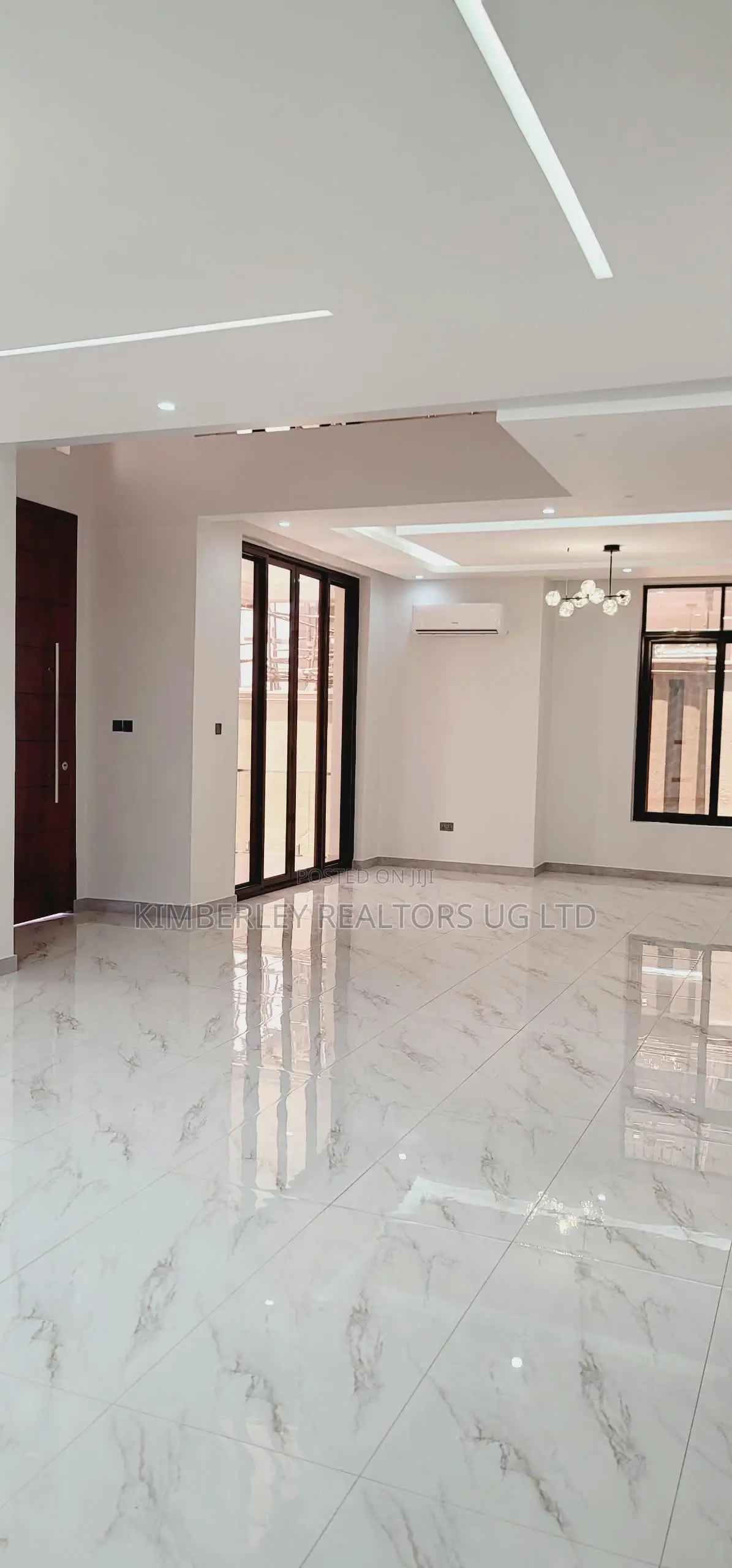 6bdrm House in Division A for sale