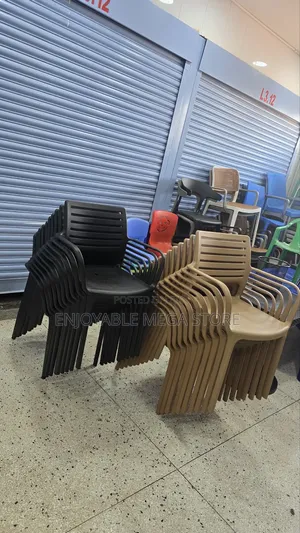 Outdoor Dining Stackable Plastic Chairs Plastic Chairs