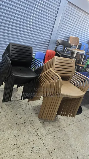 Outdoor Dining Stackable Plastic Chairs Plastic Chairs