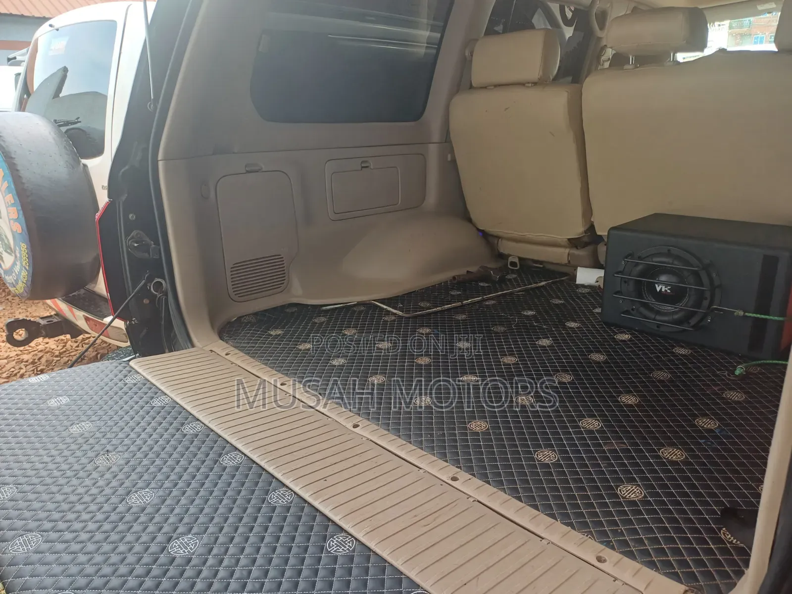 Toyota Land Cruiser 4.7 GX-R 2010 Green