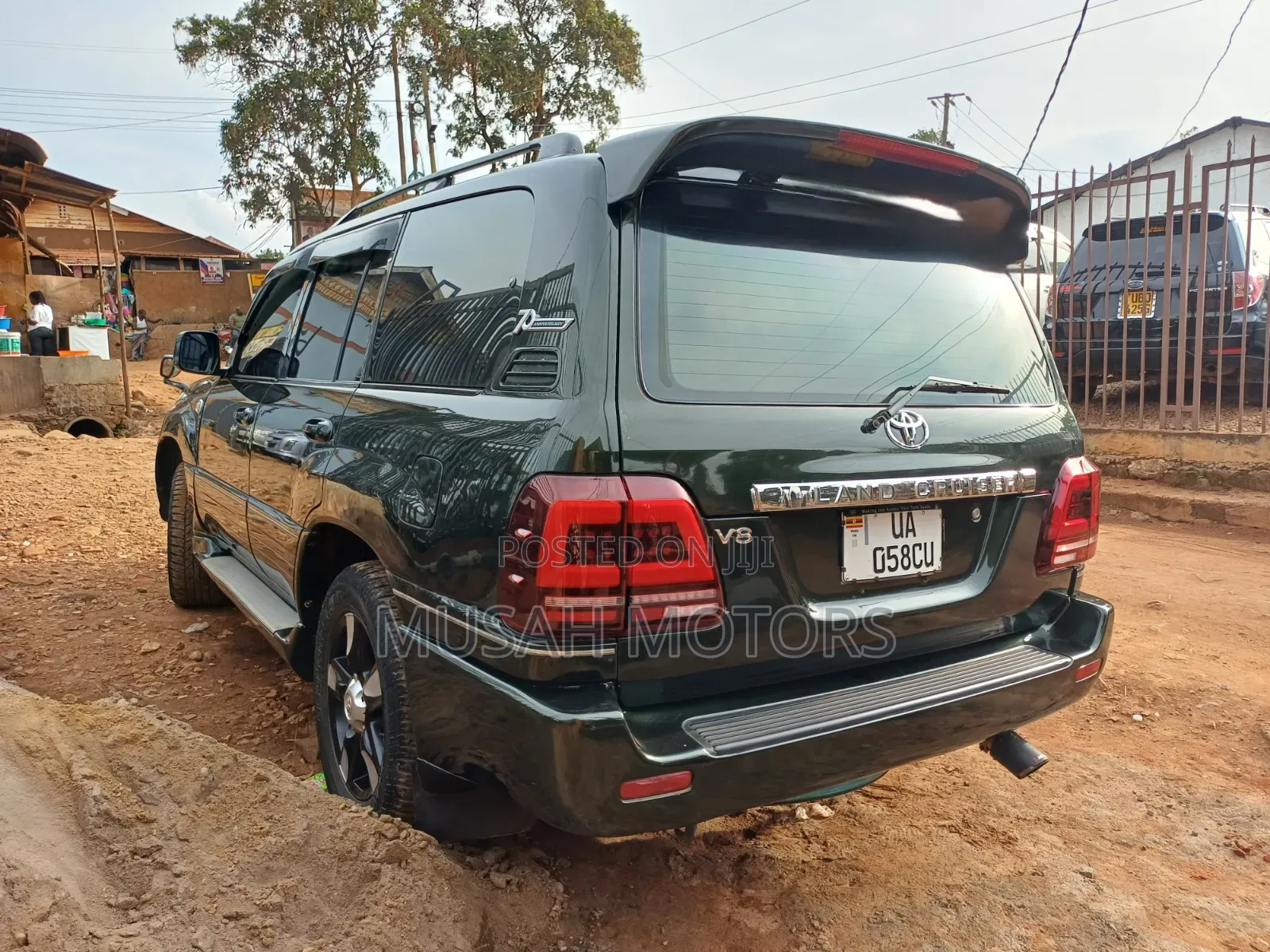 Toyota Land Cruiser 4.7 GX-R 2010 Green
