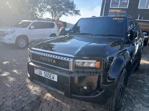 Toyota Land Cruiser Prado 2024 Black