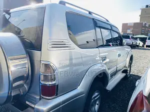 Toyota Land Cruiser Prado 2.7 5dr 2002