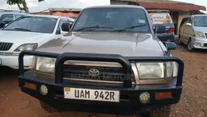 Toyota Hilux Surf 2002