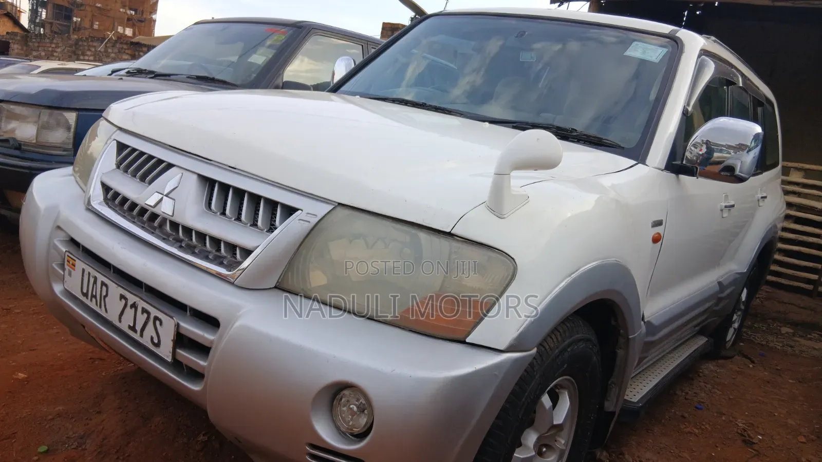 Mitsubishi Pajero 2006 White