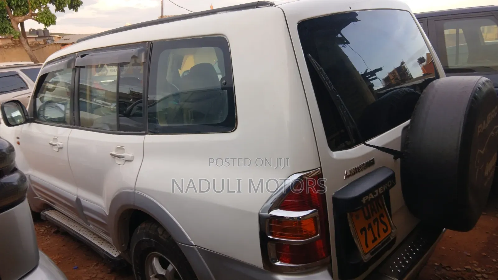 Mitsubishi Pajero 2006 White
