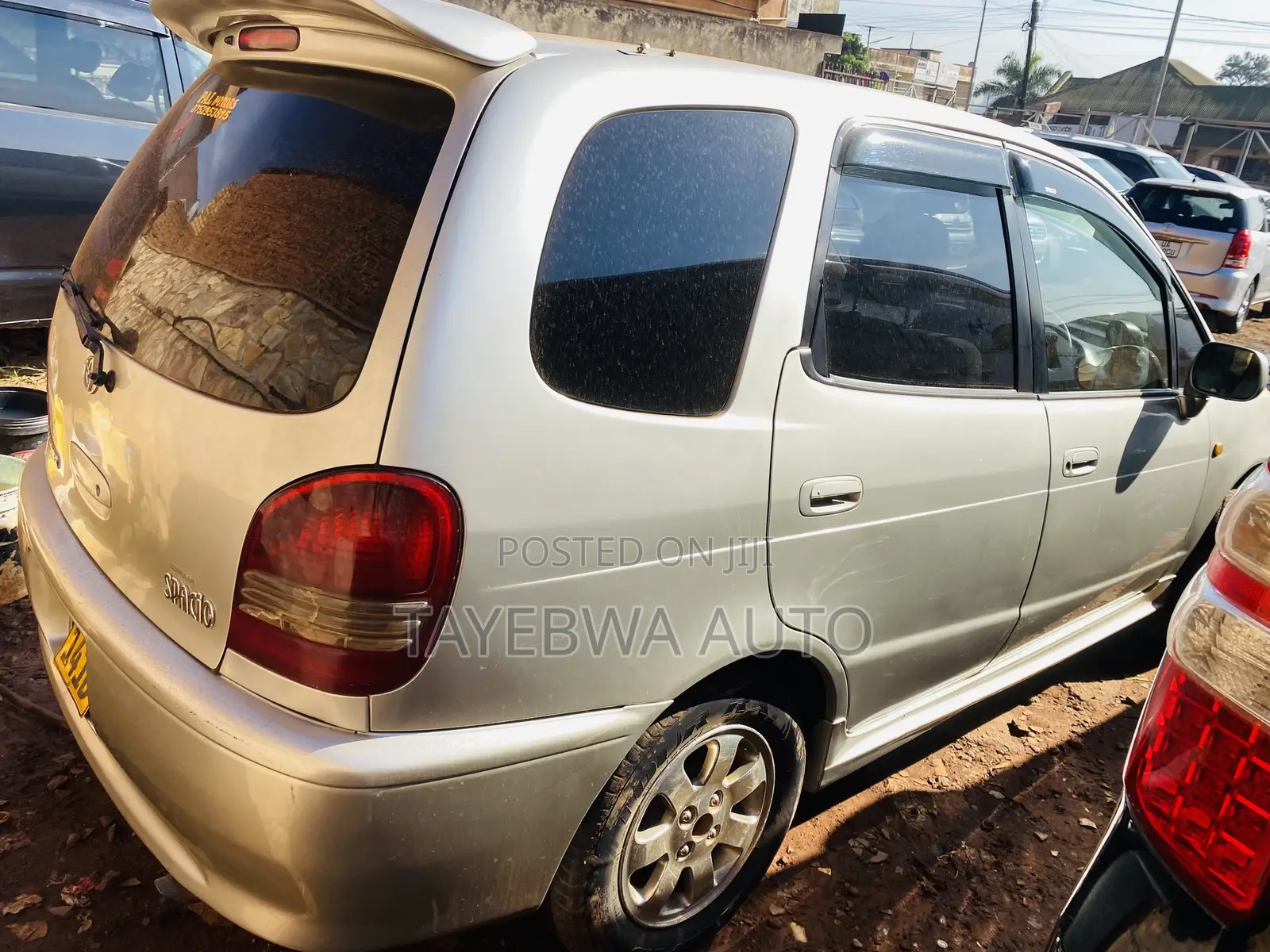 Toyota Corolla Spacio 1.6 (5 Seater) 2000