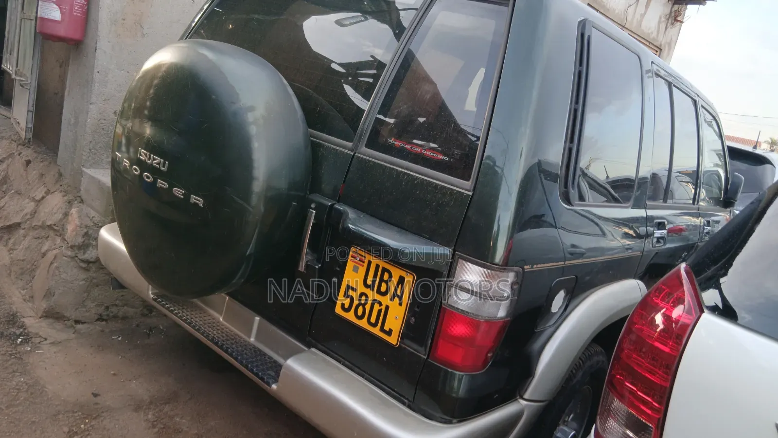 Isuzu Trooper 2002 Green