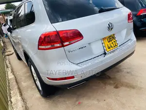 Volkswagen Touareg 2014