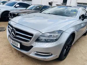 Mercedes-Benz SLS AMG 2011 Silver