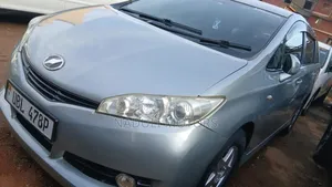 Toyota Wish 2010