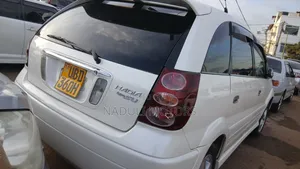 Toyota Nadia 2003 White