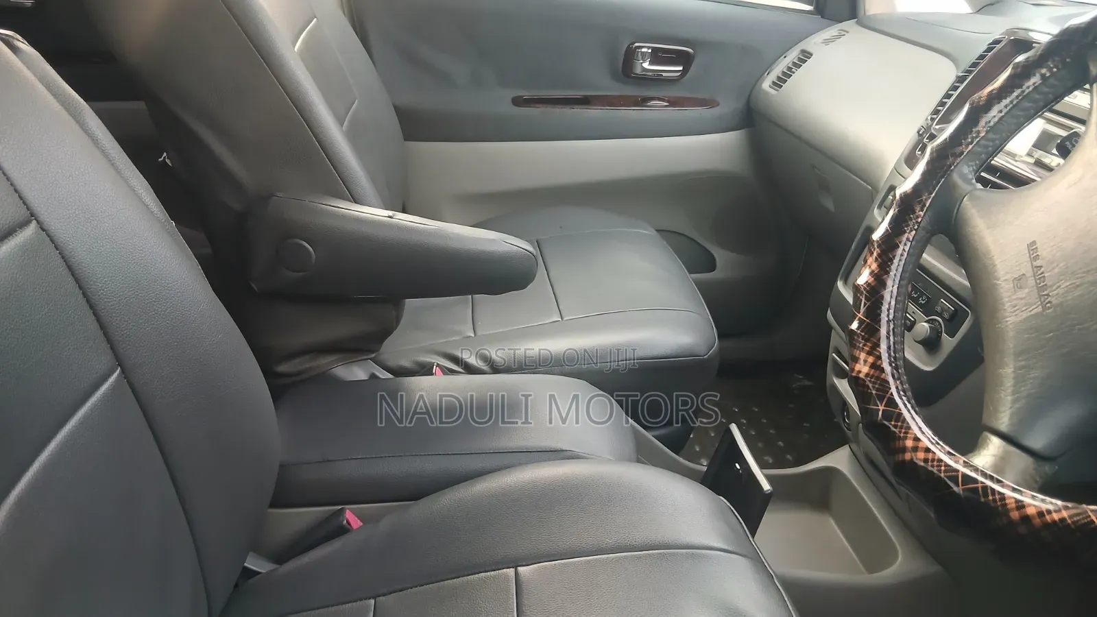Toyota Nadia 2003 White