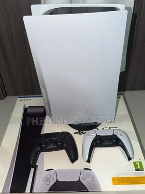 PS5 CONSOLE. Used PlayStation 5 Disc Edition + 2 Pads + Bonus Games