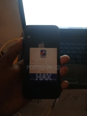 Apple iPhone XR 64 GB Black