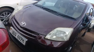 Toyota Passo Sette 1.5 FWD 2010