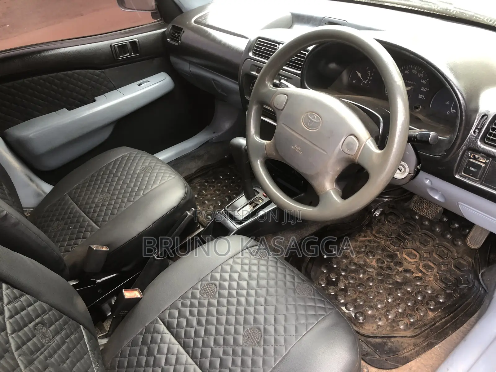 Toyota Starlet 1998 Silver