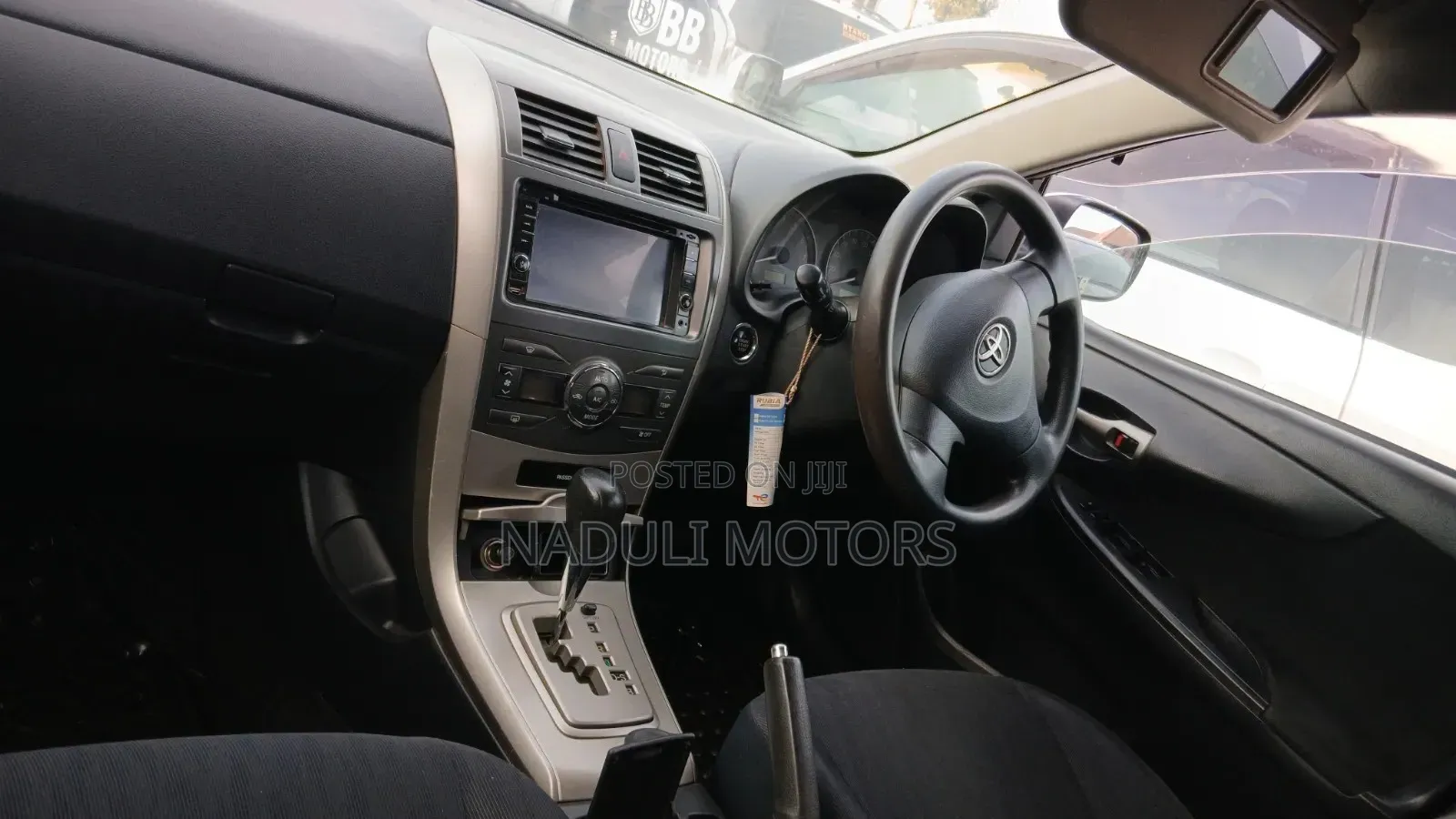 Toyota Corolla Fielder 1.8 Petrol FWD 2009 Silver