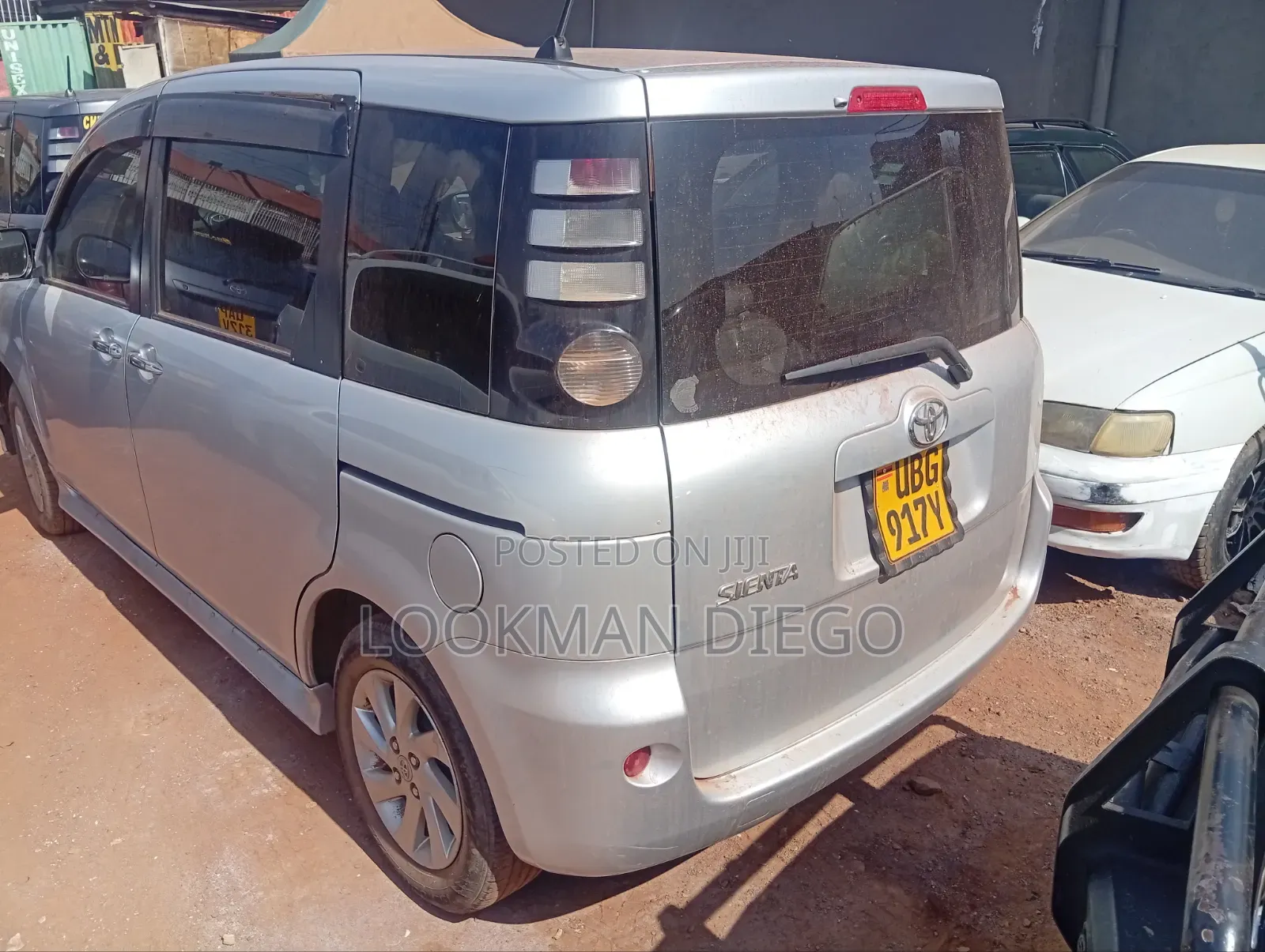 Toyota Sienta 1.5 AWD 2008 Silver