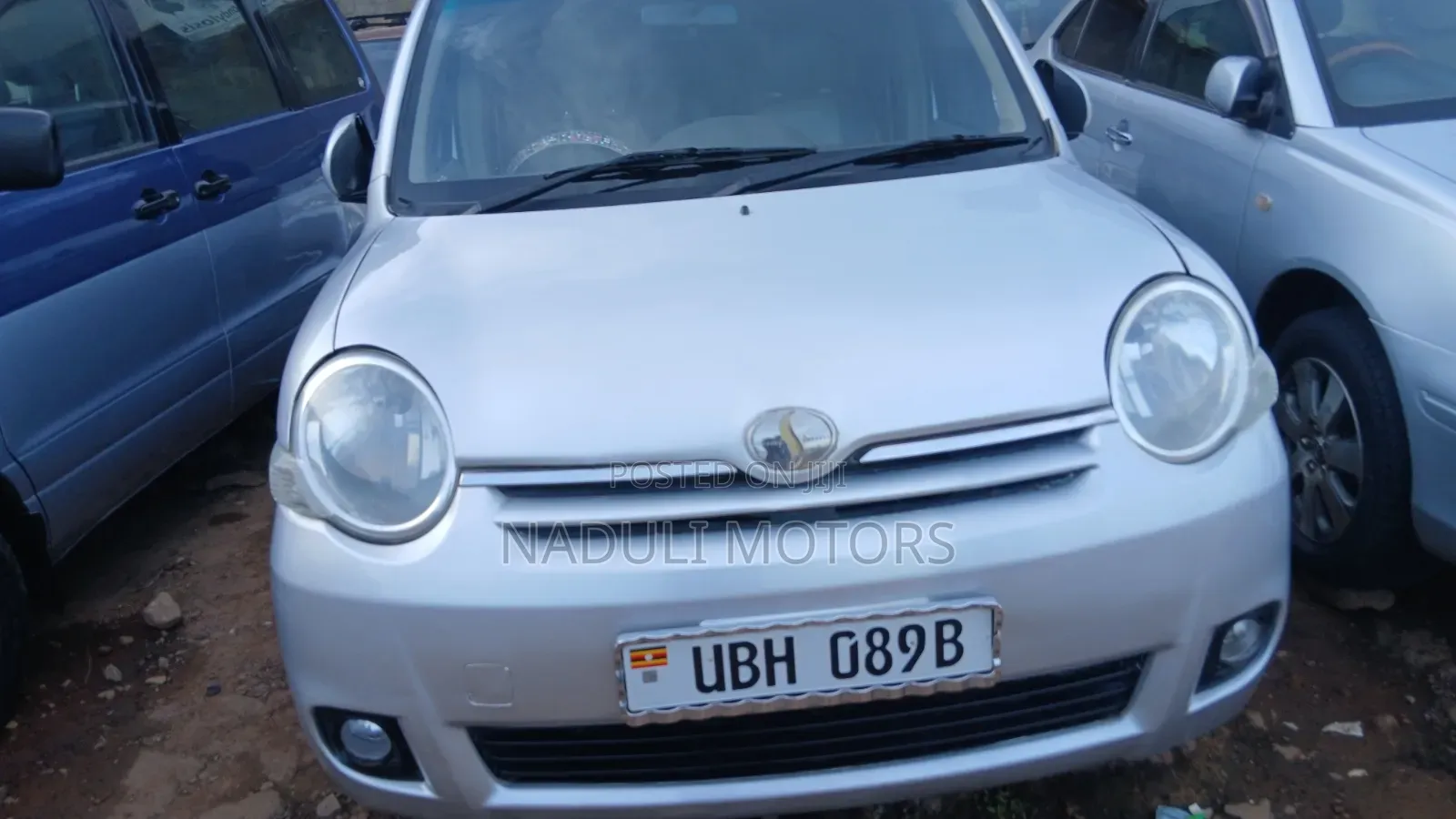 Toyota Sienta 1.5 FWD 2008 Silver