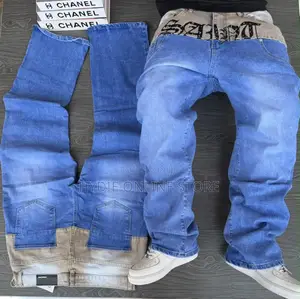Trendy Baggy Men’s Jeans – Stylish, Relaxed & Comfortable