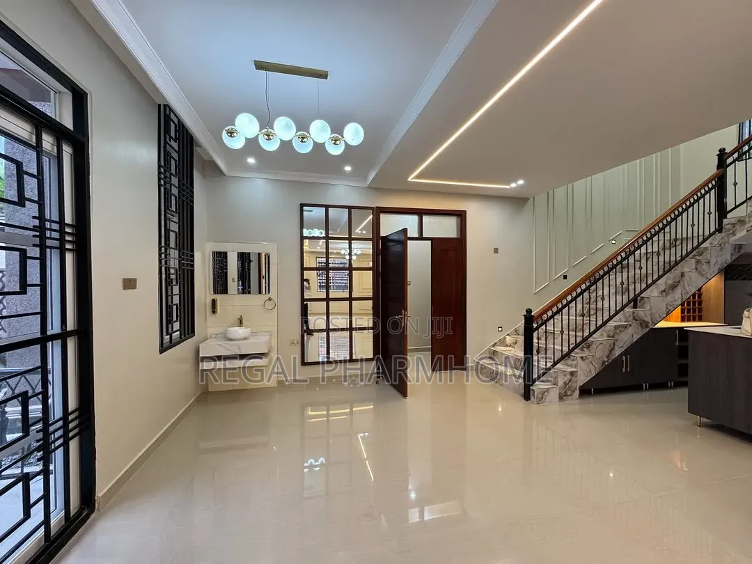 4bdrm Duplex in Munyonyo, Central Division for rent