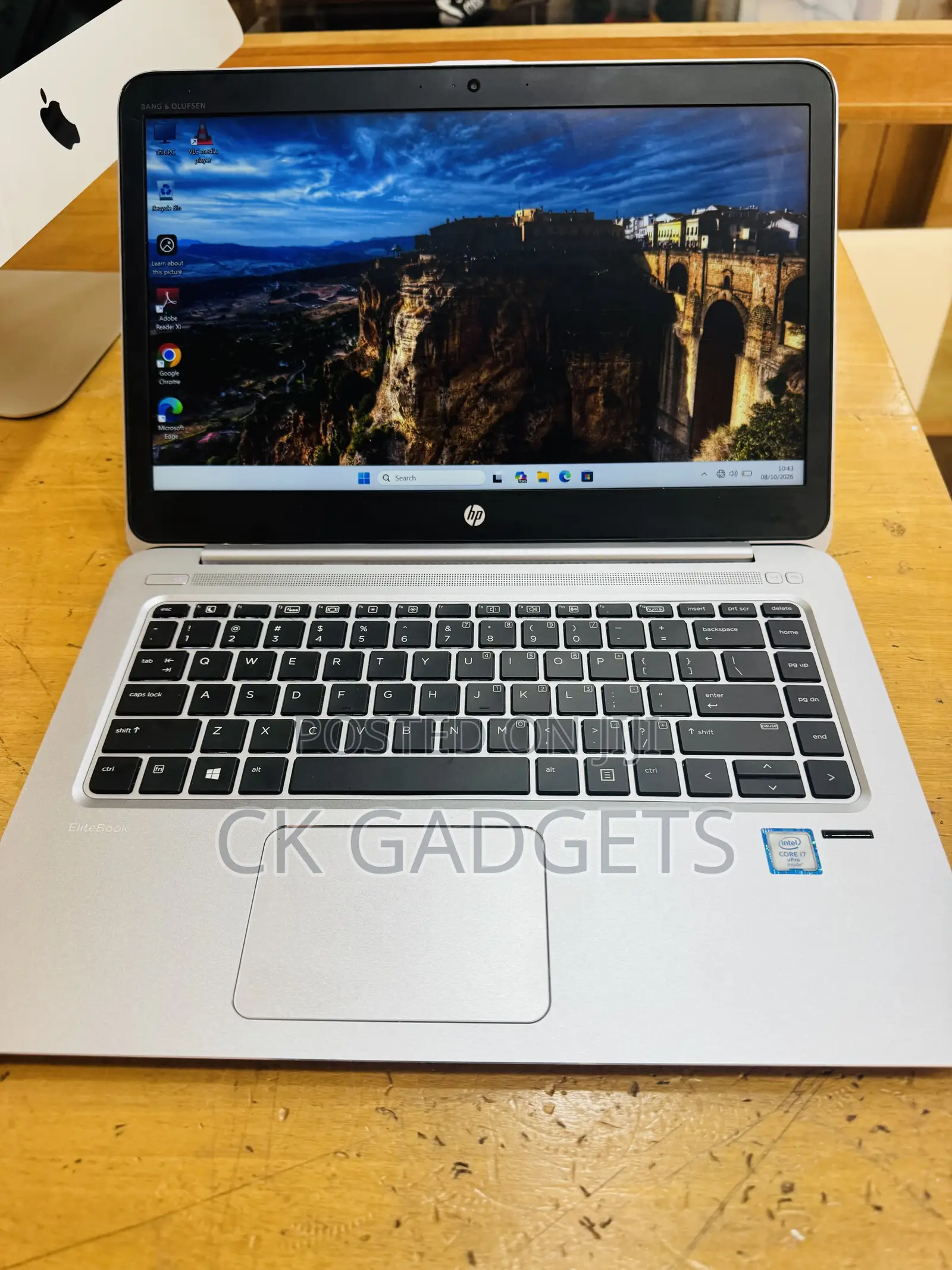 New Laptop HP EliteBook Folio 1040 G3 16GB Intel Core i7 SSD 512GB