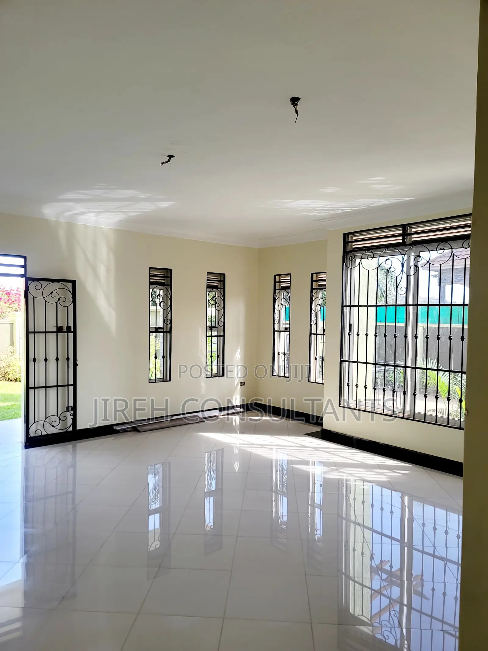 Furnished 4bdrm House in Munyoyo, Central Division for sale