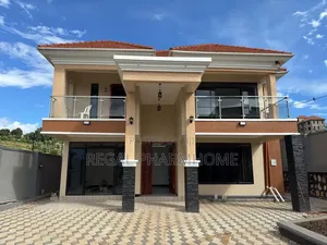 4bdrm Duplex in Sseguku Katale, Central Division for rent