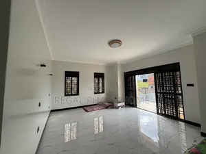 4bdrm Duplex in Sseguku Katale, Central Division for rent