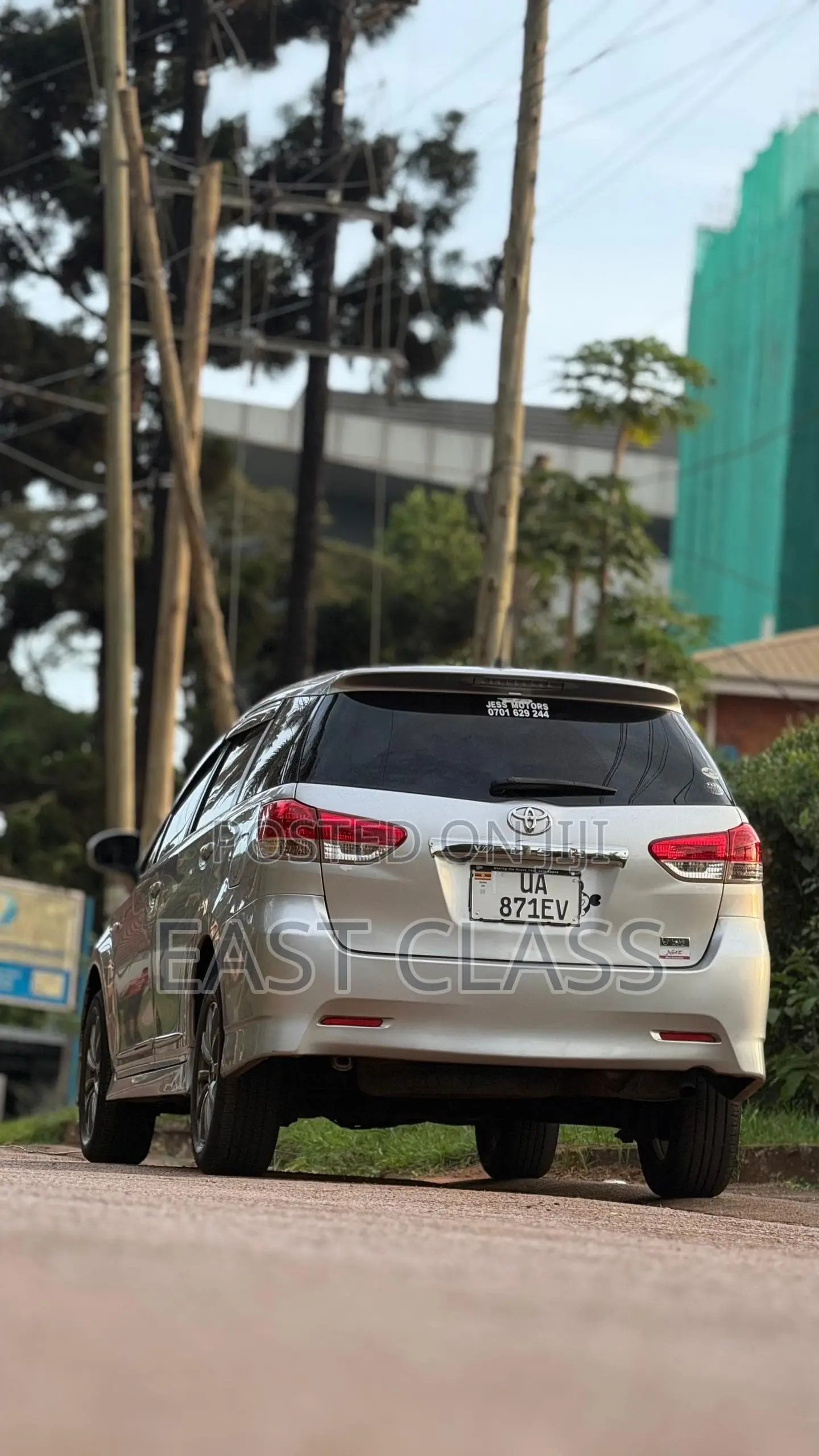 Toyota Wish 2010 Silver