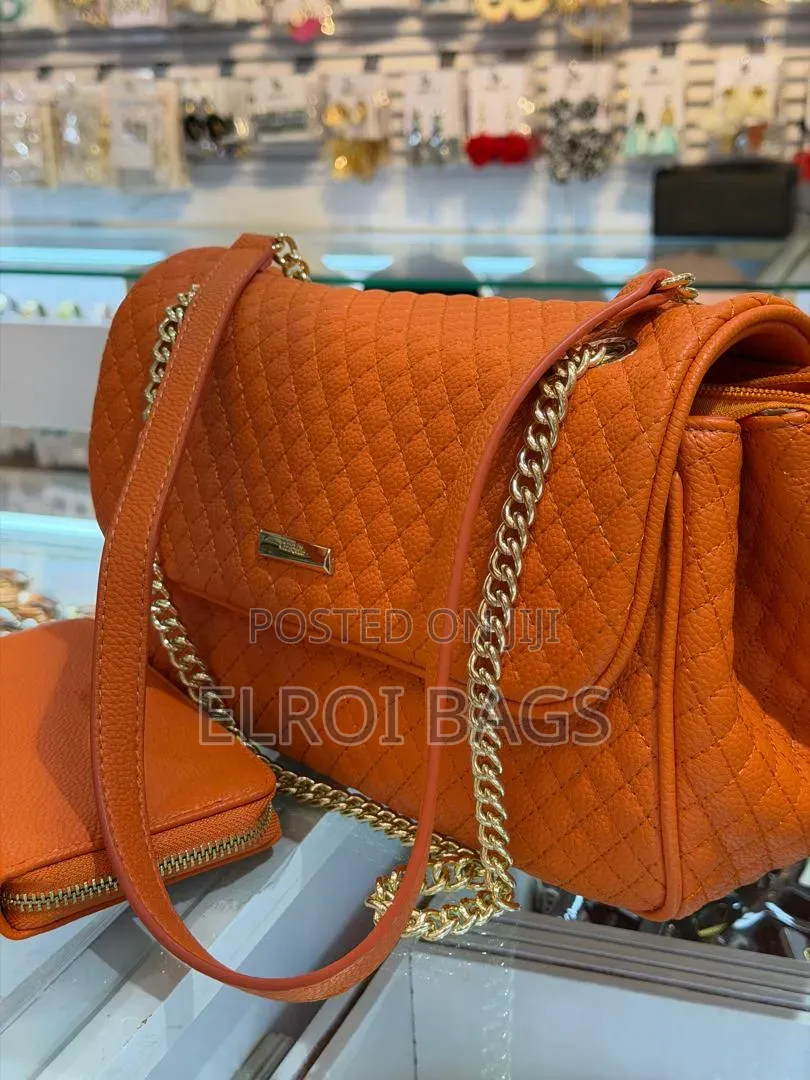 Chrisbella Chain Bag