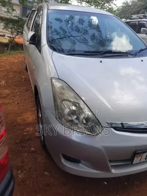 Toyota Wish 2007 Silver